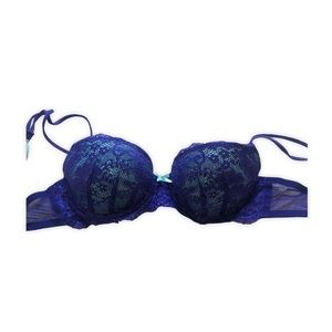 Candie’s Blue Bra